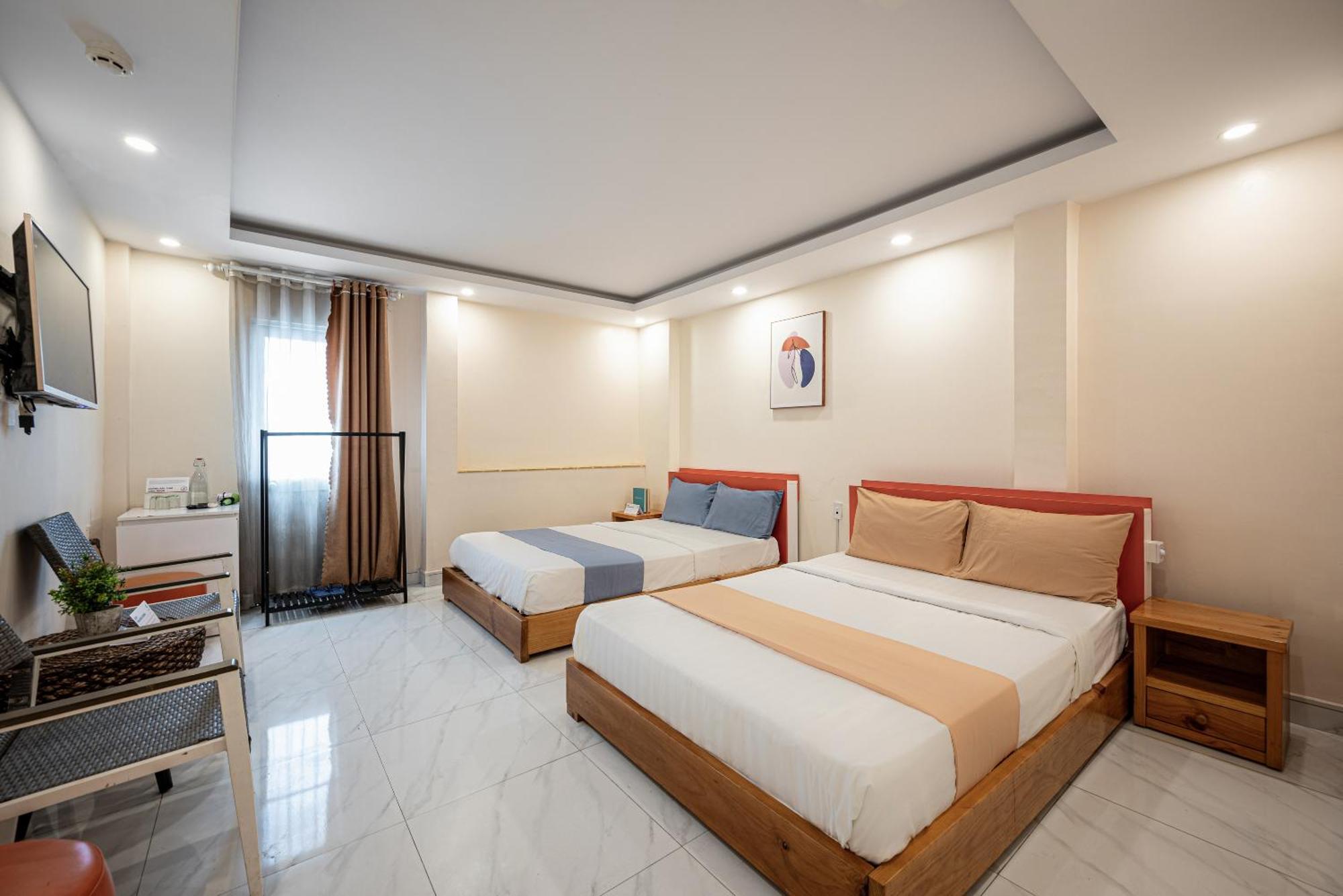 Hotel Joy In By Cozrum